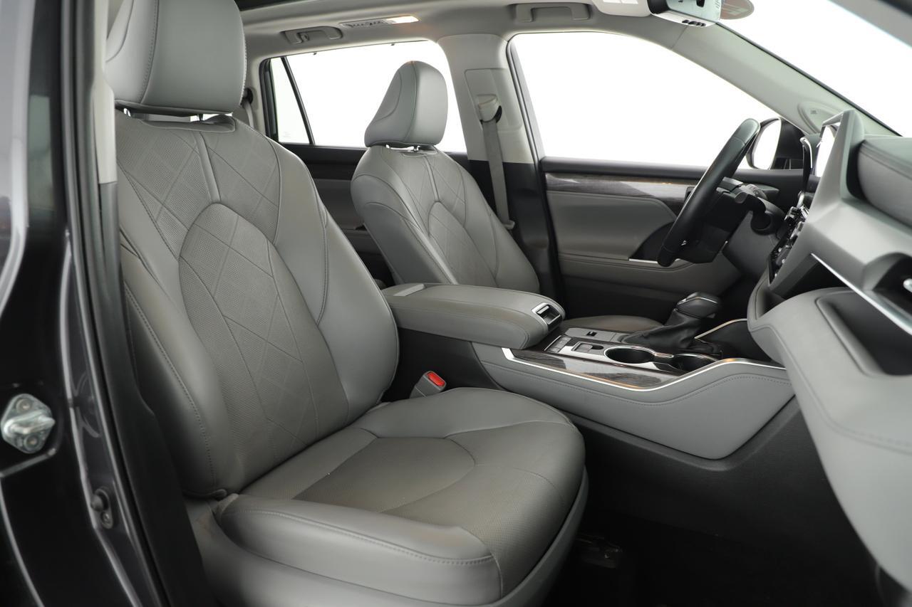 2022 Toyota Highlander Platinum New Braunfels TX