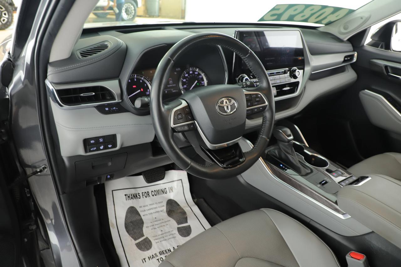 2022 Toyota Highlander Platinum New Braunfels TX