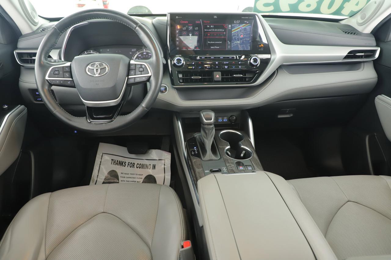 2022 Toyota Highlander Platinum New Braunfels TX