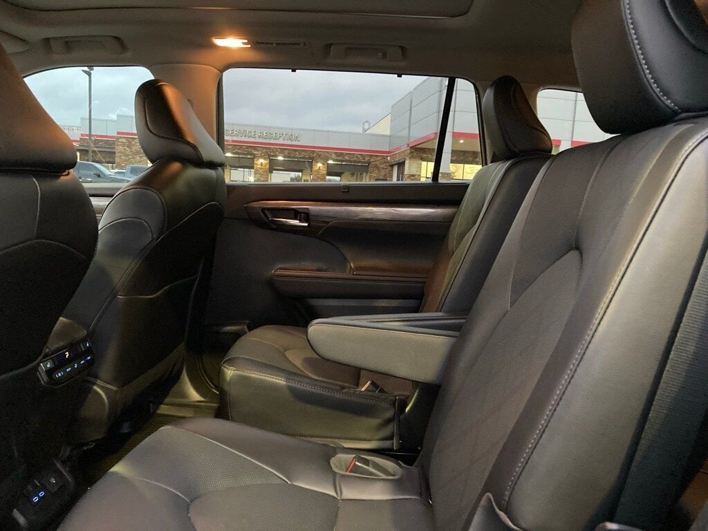 2022 Toyota Highlander Platinum San Antonio TX