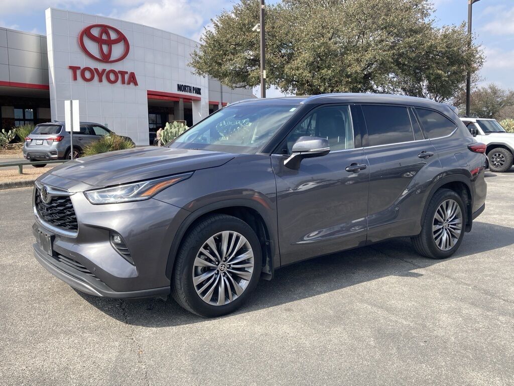 2022 Toyota Highlander