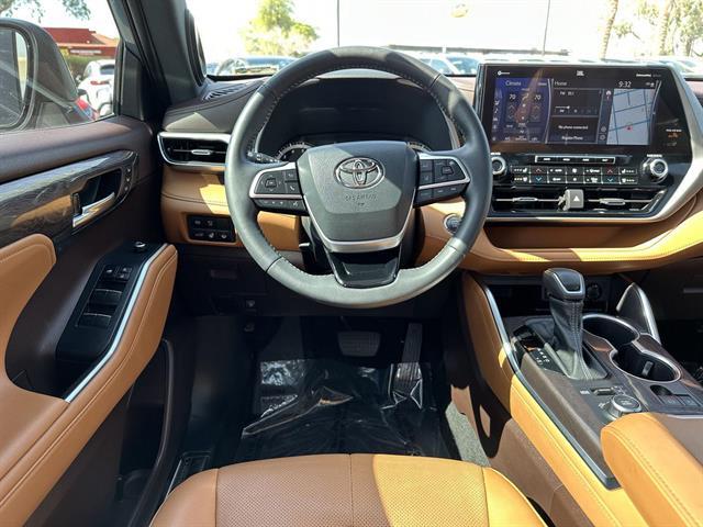 2022 Toyota Highlander Platinum Tucson AZ
