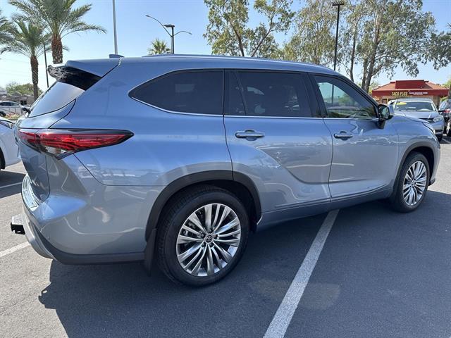 2022 Toyota Highlander Platinum Tucson AZ