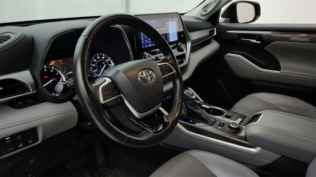 2022 Toyota Highlander Platinum Laurel MD