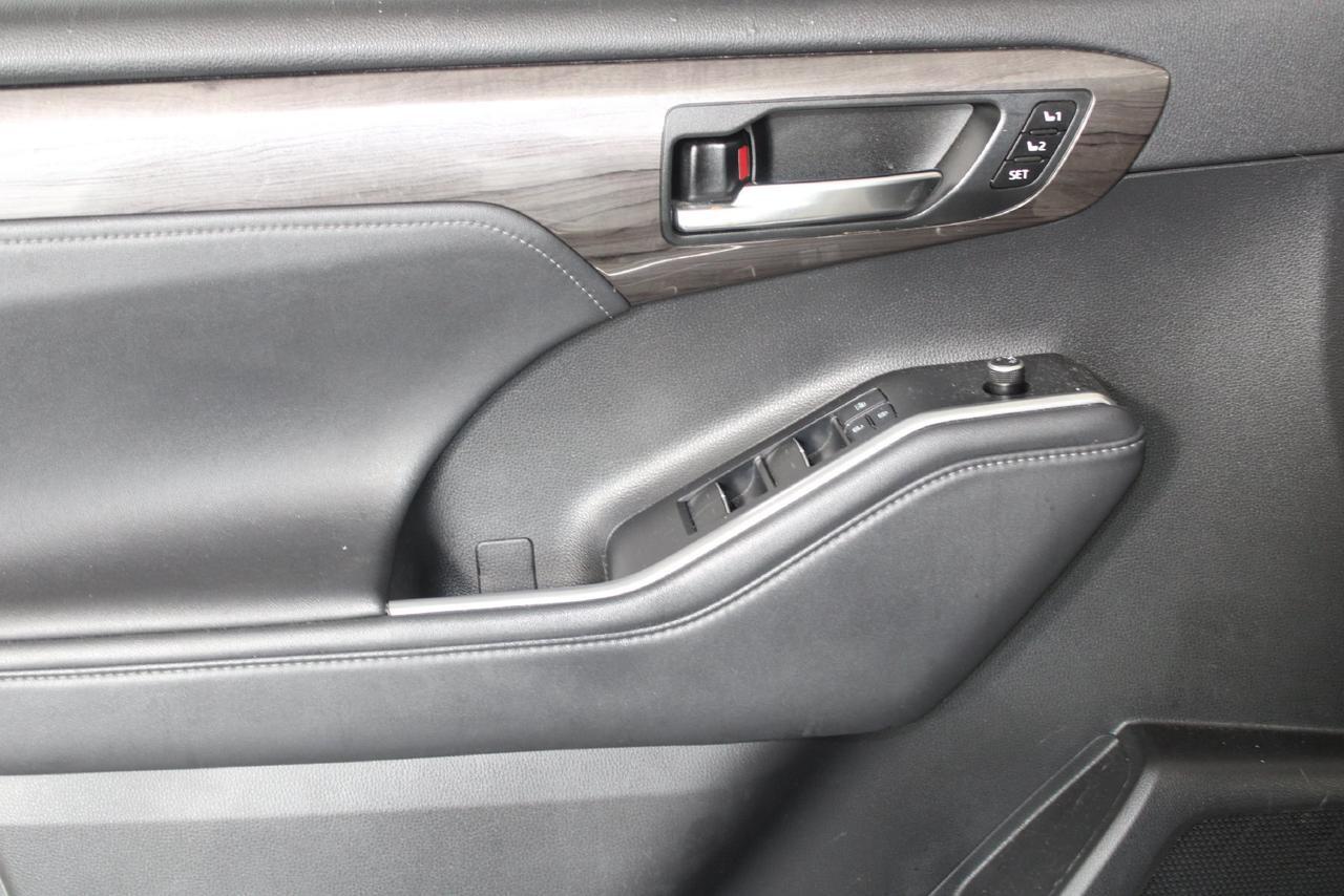 2022 Toyota Highlander Platinum Fredericksburg VA