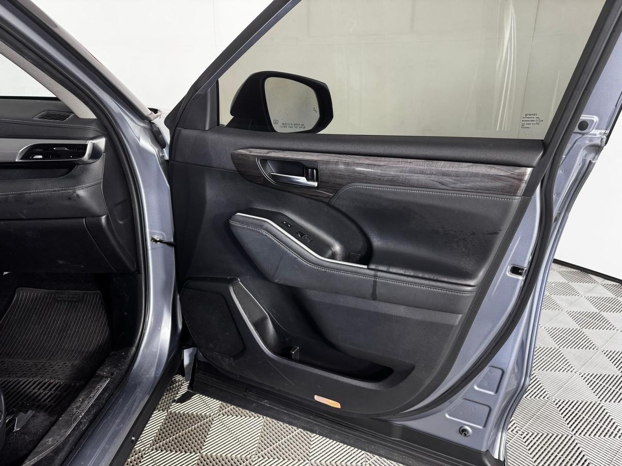 2022 Toyota Highlander Platinum Fredericksburg VA