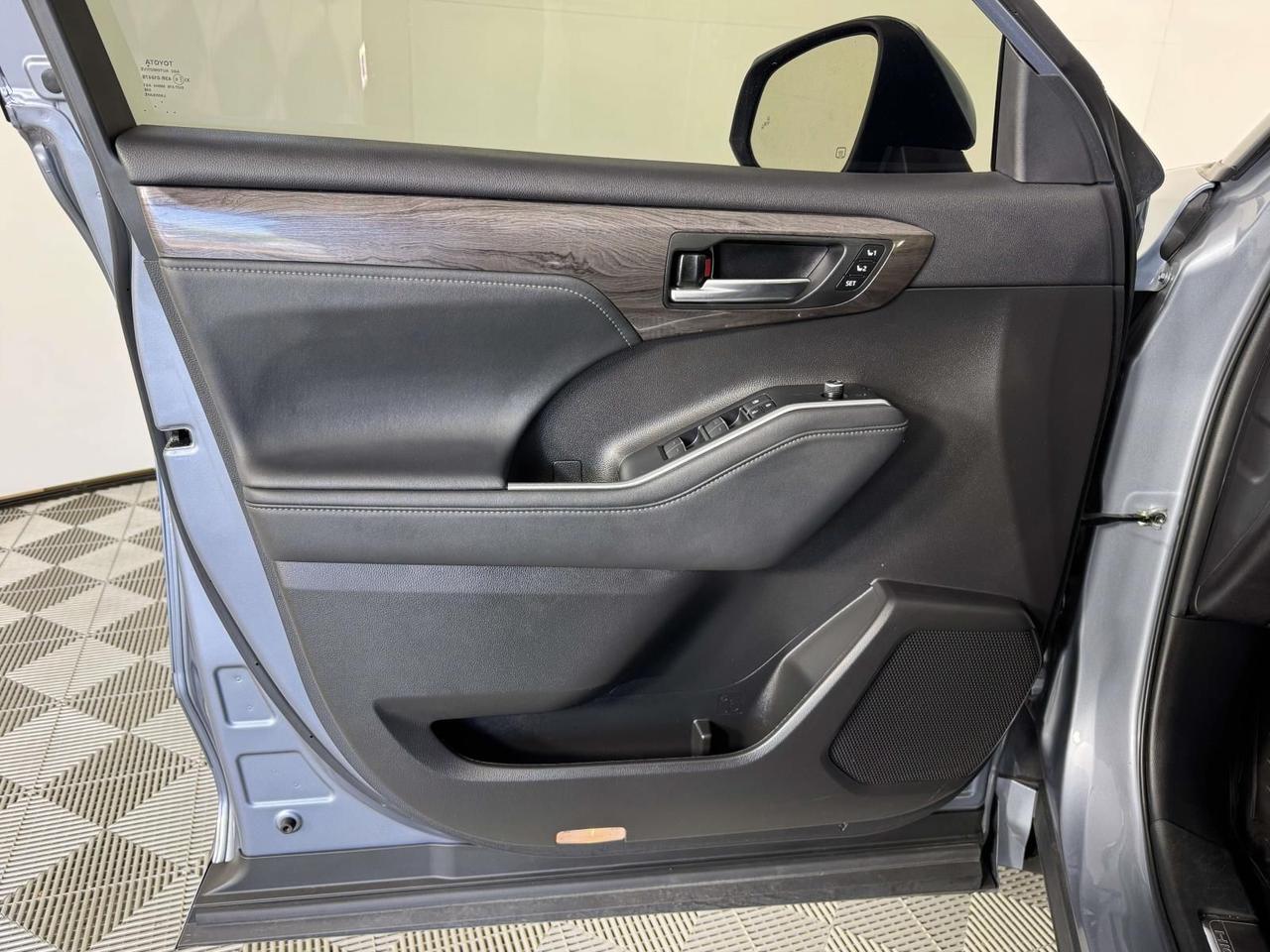 2022 Toyota Highlander Platinum Fredericksburg VA