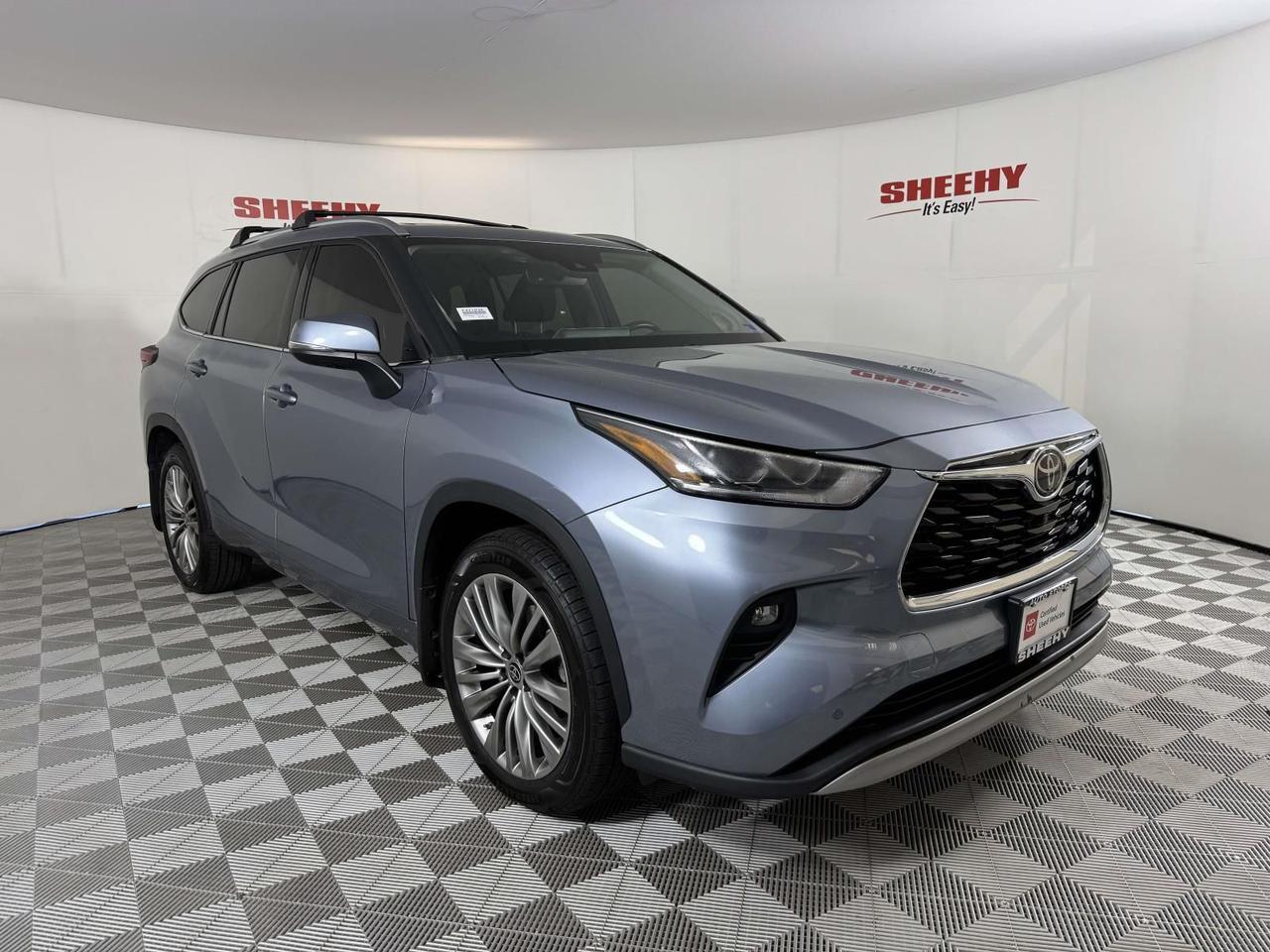 2022 Toyota Highlander Platinum