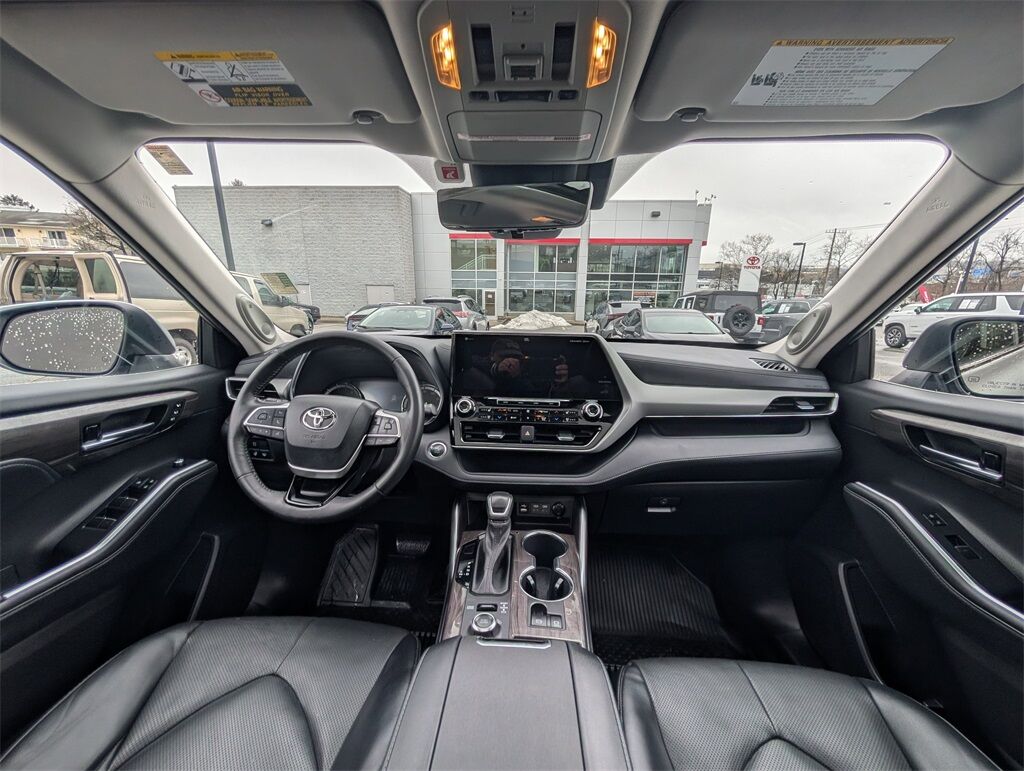 2022 Toyota Highlander Platinum Cockeysville MD