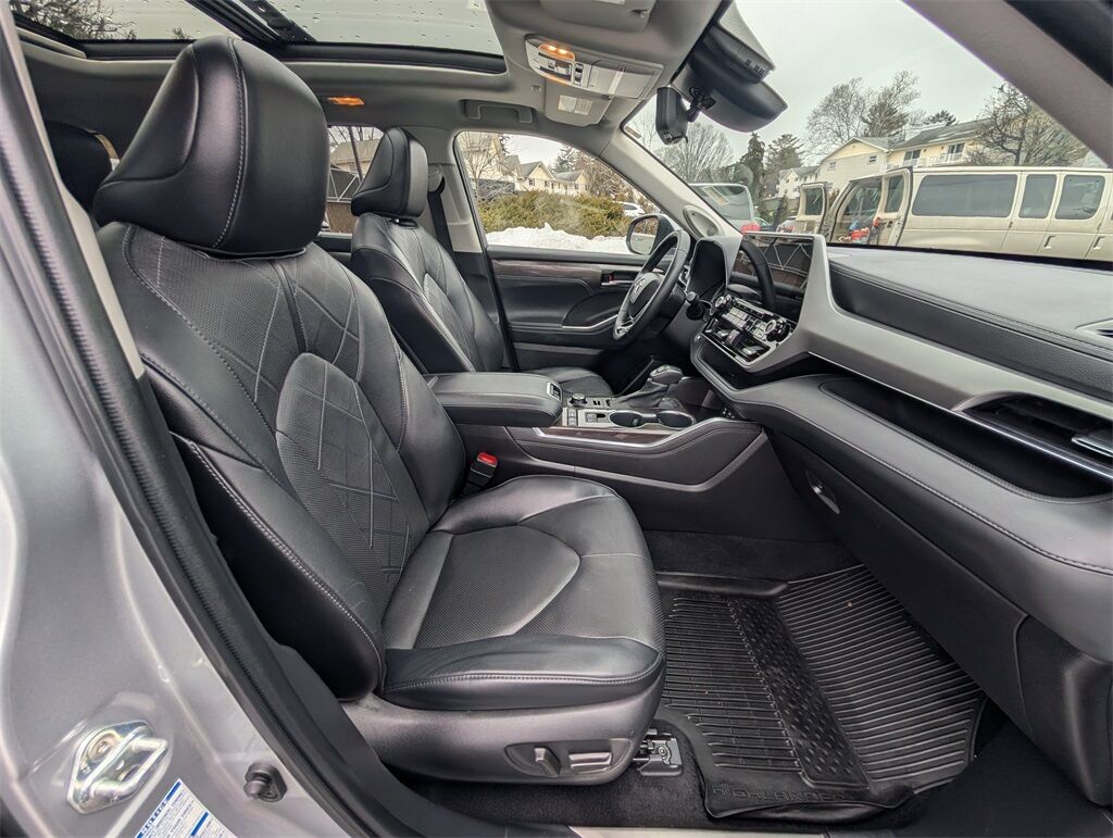 2022 Toyota Highlander Platinum Cockeysville MD