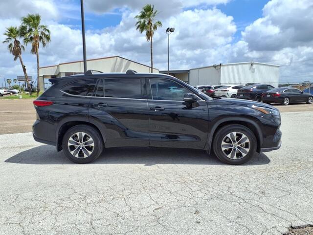 2022 Toyota Highlander XLE McAllen TX