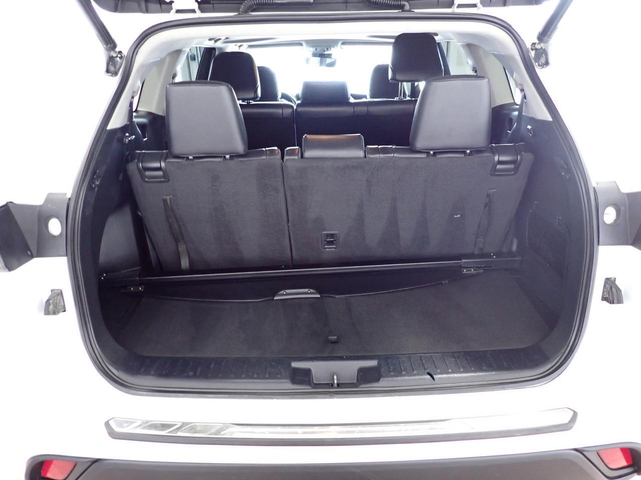 2022 Toyota Highlander XLE AWD LEATHER SUNROOF NAVI Listowel ON