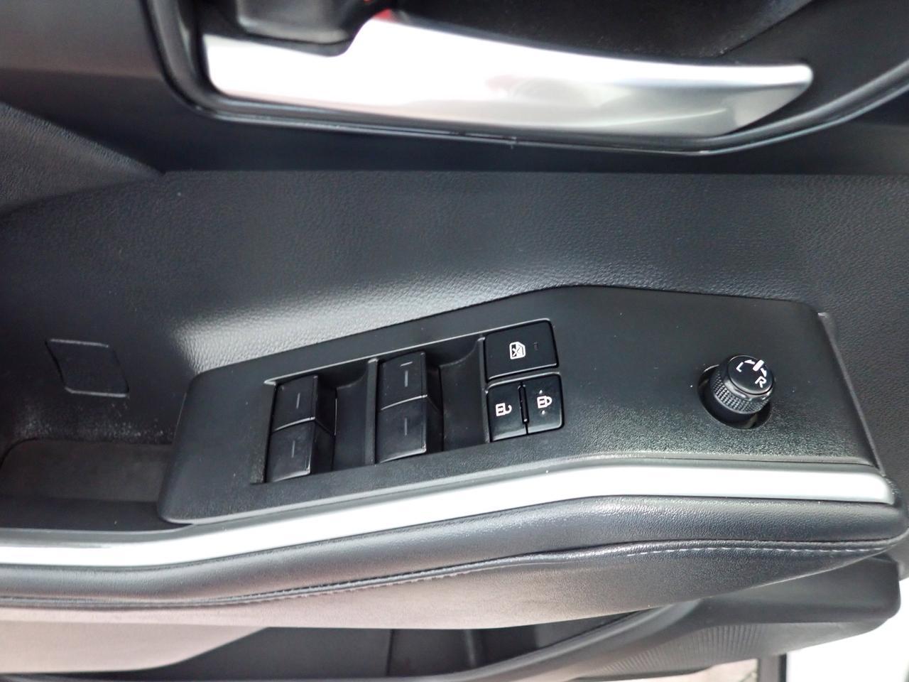2022 Toyota Highlander XLE AWD LEATHER SUNROOF NAVI Listowel ON