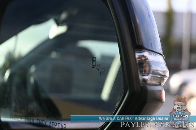 2022 Toyota Highlander XLE / AWD / Power & Heated Leather Seats / Sunroof / Adaptive Cruise / Lane Departure & Blind Spot Alert / Apple CarPlay & Android Auto / Backup Camera / Rear Captain Chairs / 3rd Row / Seats 7 / 1-Owner Anchorage AK