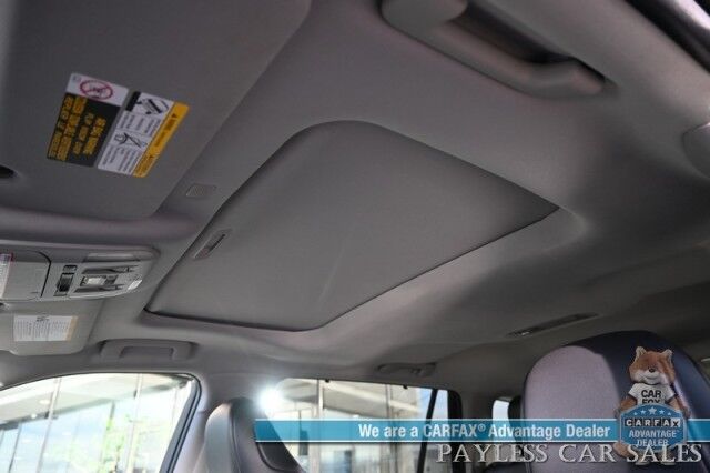 2022 Toyota Highlander XLE / AWD / Power & Heated Leather Seats / Sunroof / Adaptive Cruise / Lane Departure & Blind Spot Alert / Apple CarPlay & Android Auto / Backup Camera / Rear Captain Chairs / 3rd Row / Seats 7 / 1-Owner Anchorage AK