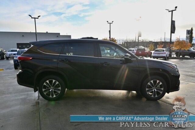 2022 Toyota Highlander XLE / AWD / Power & Heated Leather Seats / Sunroof / Adaptive Cruise / Lane Departure & Blind Spot Alert / Apple CarPlay & Android Auto / Backup Camera / Rear Captain Chairs / 3rd Row / Seats 7 / 1-Owner Anchorage AK 2022 Toyota Highlander XLE / AWD / Power & Heated Leather Seats / Sunroof / Adaptive Cruise / Lane Departure & Blind Spot Alert / Apple CarPlay & Android Auto / Backup Camera / Rear Captain Chairs / 3rd Row / Seats 7 / 1-Owner Anchorage AK