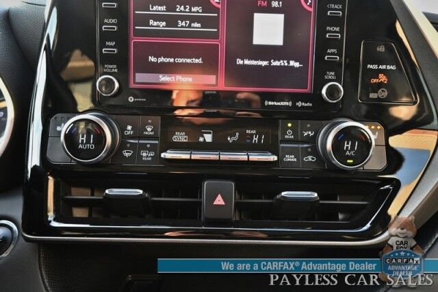 2022 Toyota Highlander XLE / AWD / Power & Heated Leather Seats / Sunroof / Adaptive Cruise / Lane Departure & Blind Spot Alert / Apple CarPlay & Android Auto / Backup Camera / Rear Captain Chairs / 3rd Row / Seats 7 / 1-Owner Anchorage AK