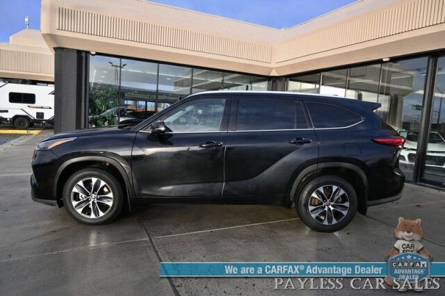 2022 Toyota Highlander XLE / AWD / Power & Heated Leather Seats / Sunroof / Adaptive Cruise / Lane Departure & Blind Spot Alert / Apple CarPlay & Android Auto / Backup Camera / Rear Captain Chairs / 3rd Row / Seats 7 / 1-Owner Anchorage AK 2022 Toyota Highlander XLE / AWD / Power & Heated Leather Seats / Sunroof / Adaptive Cruise / Lane Departure & Blind Spot Alert / Apple CarPlay & Android Auto / Backup Camera / Rear Captain Chairs / 3rd Row / Seats 7 / 1-Owner Anchorage AK