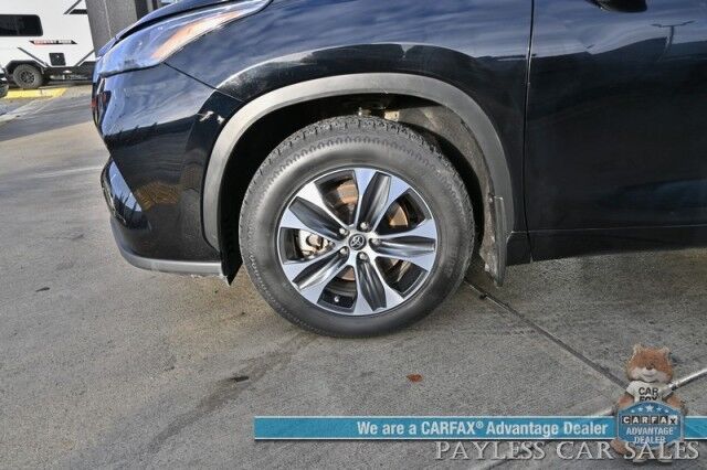 2022 Toyota Highlander XLE / AWD / Power & Heated Leather Seats / Sunroof / Adaptive Cruise / Lane Departure & Blind Spot Alert / Apple CarPlay & Android Auto / Backup Camera / Rear Captain Chairs / 3rd Row / Seats 7 / 1-Owner Anchorage AK 2022 Toyota Highlander XLE / AWD / Power & Heated Leather Seats / Sunroof / Adaptive Cruise / Lane Departure & Blind Spot Alert / Apple CarPlay & Android Auto / Backup Camera / Rear Captain Chairs / 3rd Row / Seats 7 / 1-Owner Anchorage AK