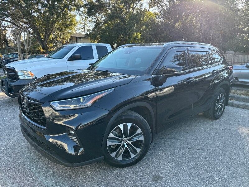 2022 Toyota Highlander XLE AWD w/LEATHER & SUNROOF Seffner FL