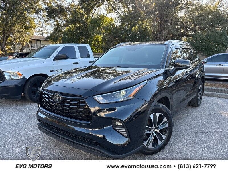 2022 Toyota Highlander XLE AWD w/LEATHER & SUNROOF Seffner FL