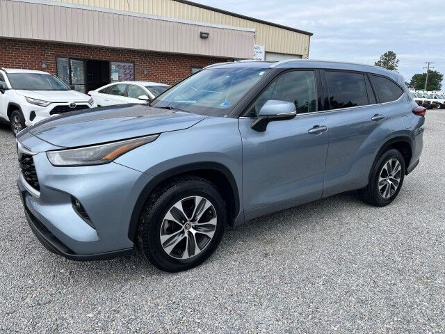 2022 Toyota Highlander XLE Ashland VA