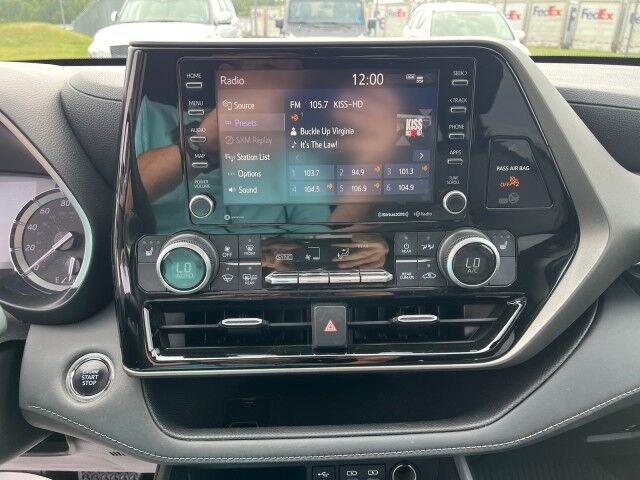 2022 Toyota Highlander XLE Ashland VA