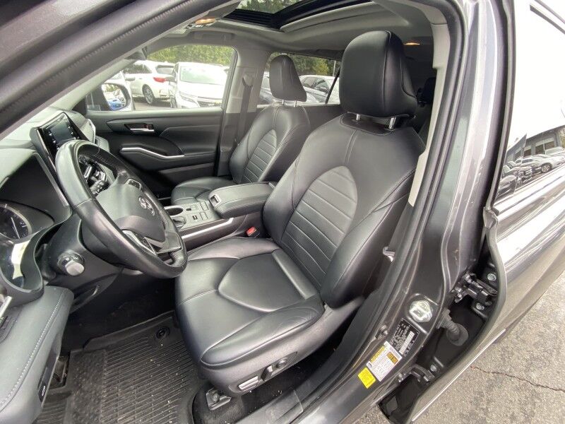 2022 Toyota Highlander XLE Bristol  PA
