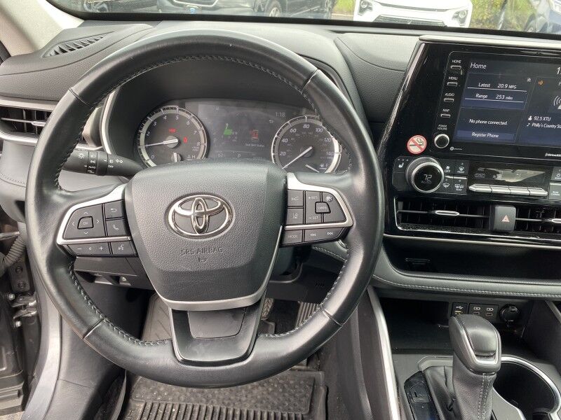2022 Toyota Highlander XLE Bristol  PA