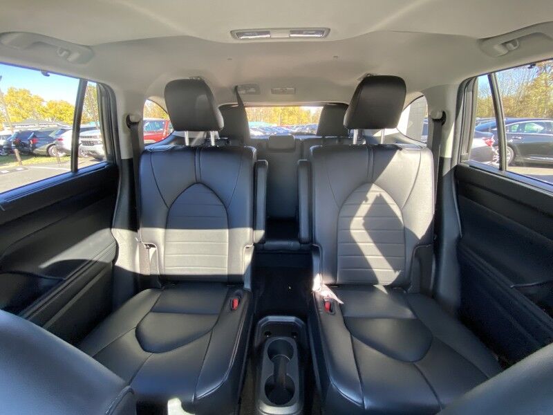 2022 Toyota Highlander XLE Bristol  PA