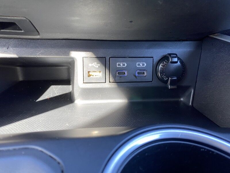 2022 Toyota Highlander XLE Bristol  PA