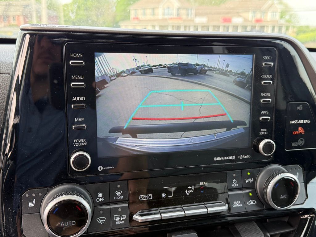 2022 Toyota Highlander XLE Crestwood KY