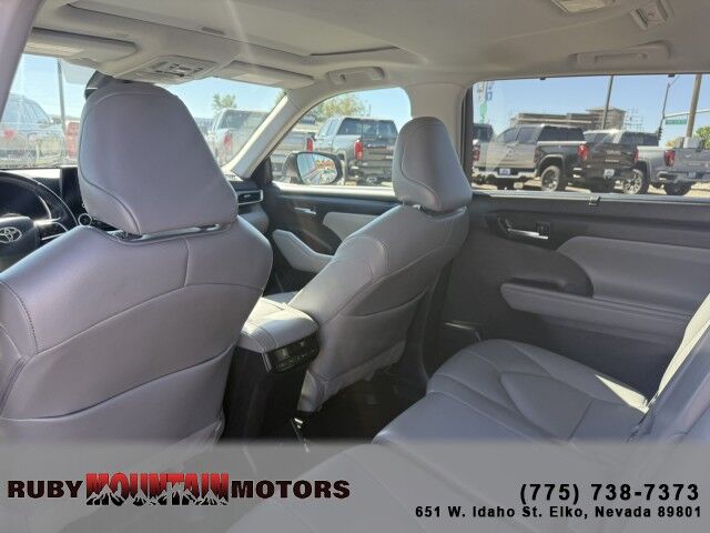 2022 Toyota Highlander XLE Elko NV