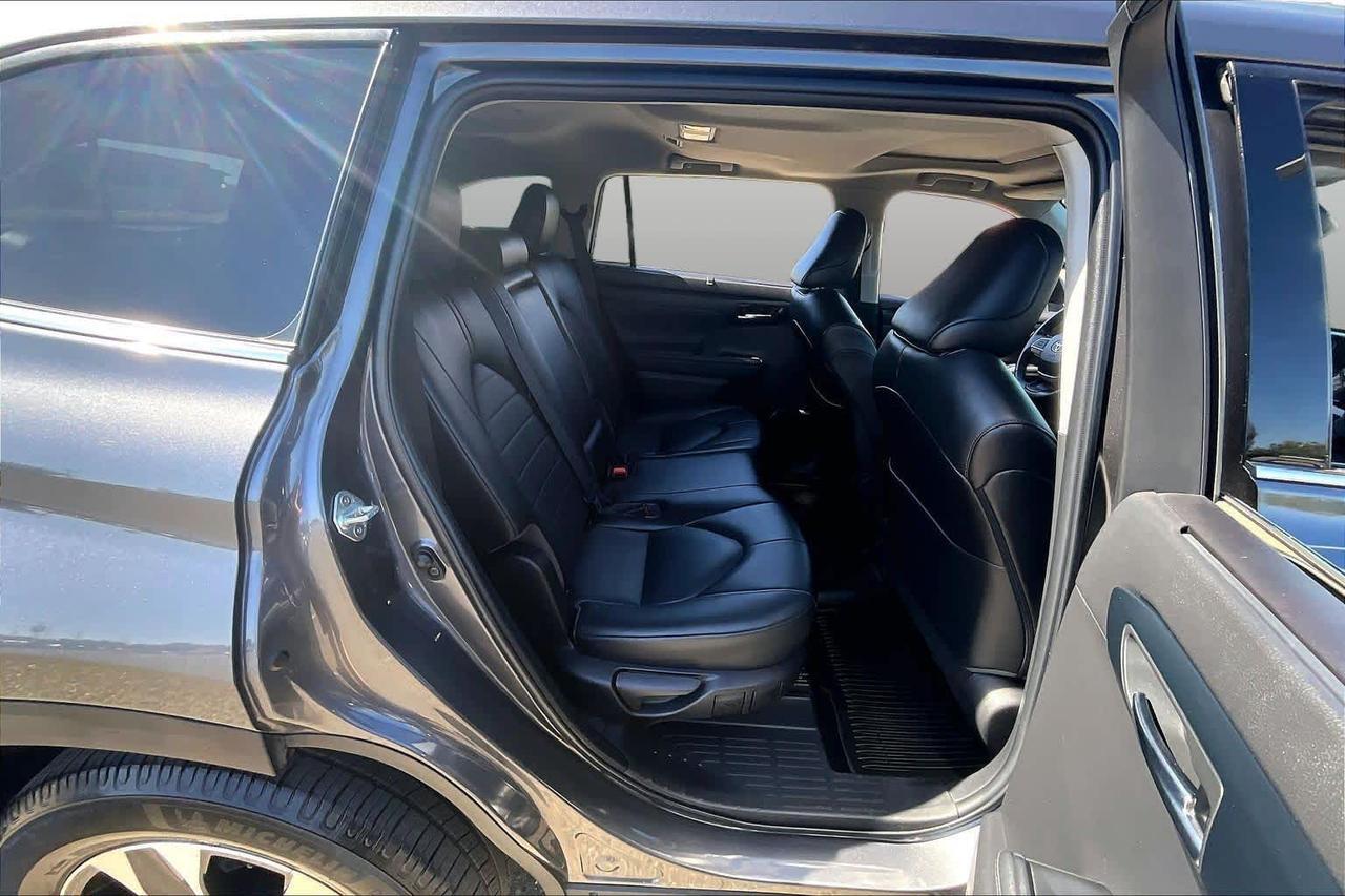 2022 Toyota Highlander XLE Folsom CA