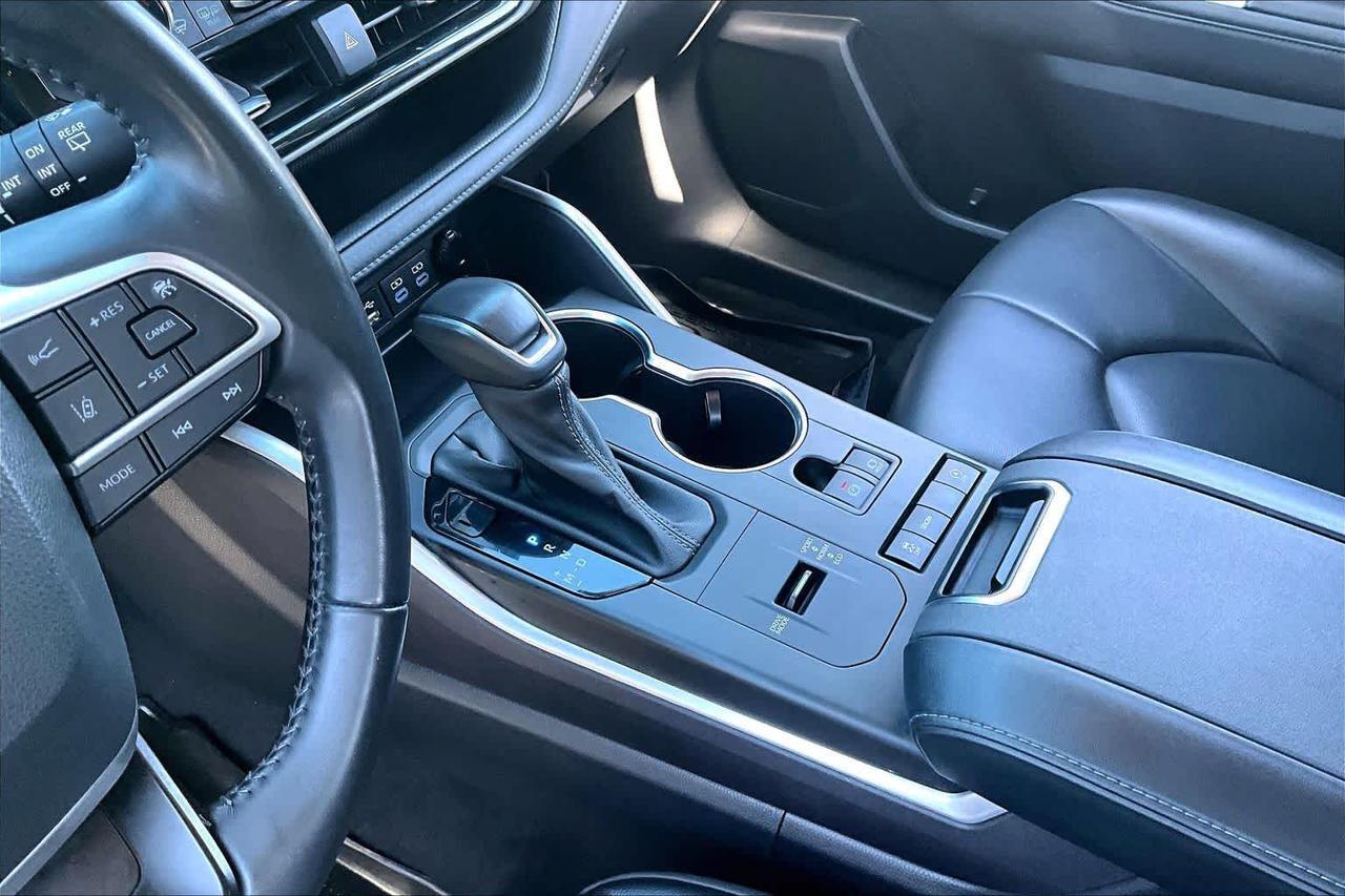 2022 Toyota Highlander XLE Folsom CA