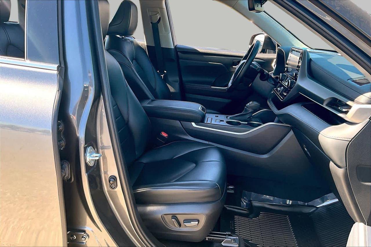2022 Toyota Highlander XLE Folsom CA