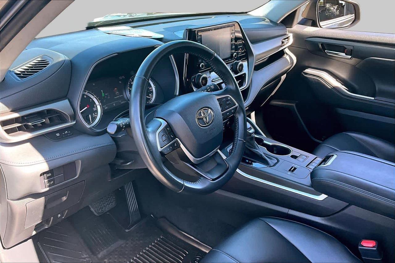 2022 Toyota Highlander XLE Folsom CA