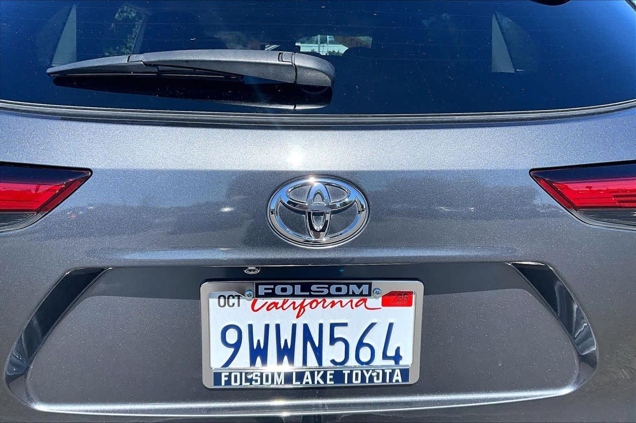 2022 Toyota Highlander XLE Folsom CA
