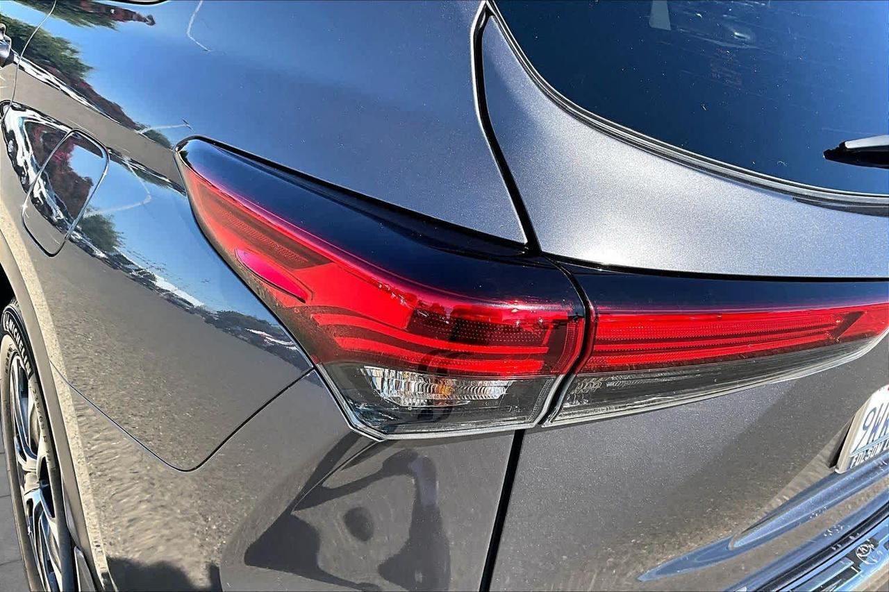 2022 Toyota Highlander XLE Folsom CA