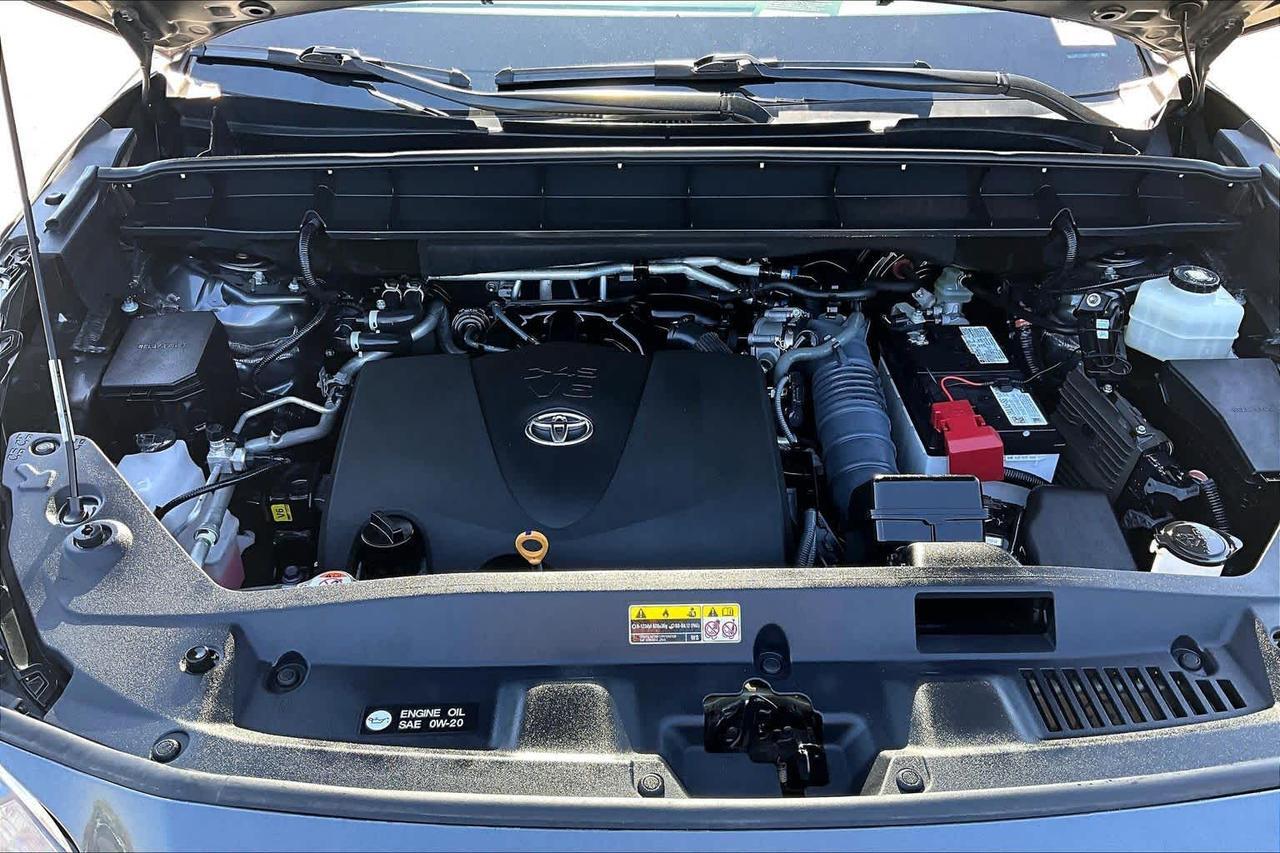 2022 Toyota Highlander XLE Folsom CA