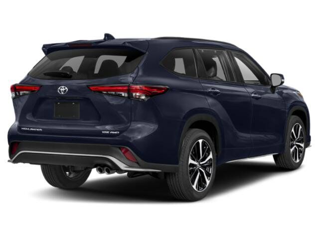 2022 Toyota Highlander XLE Hurst TX