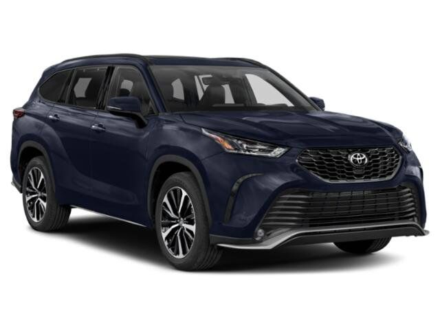 2022 Toyota Highlander XLE Hurst TX
