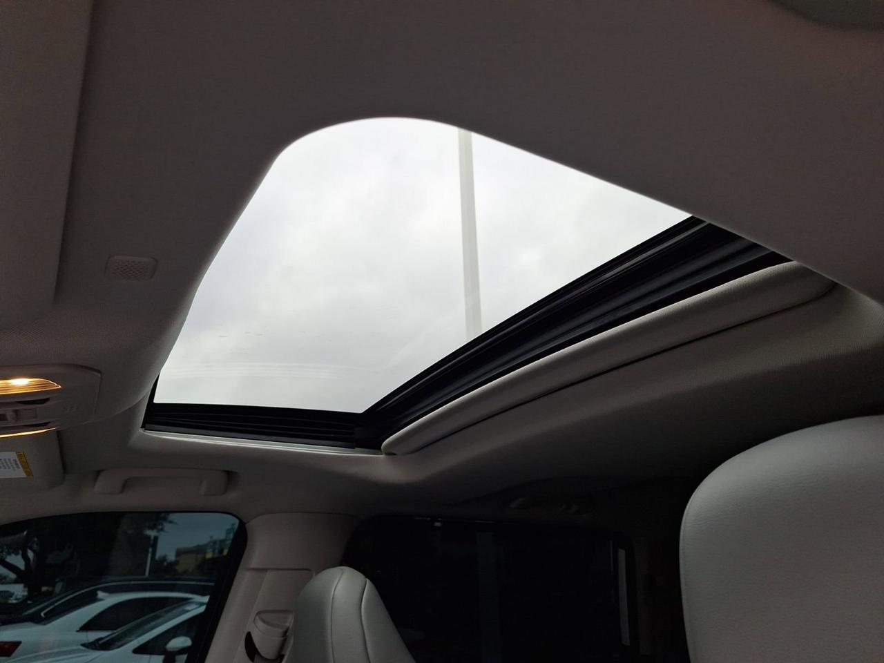 2022 Toyota Highlander XLE Hurst TX