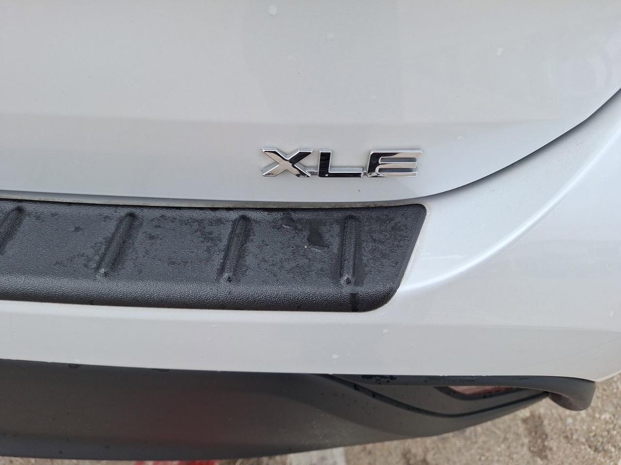 2022 Toyota Highlander XLE Hurst TX