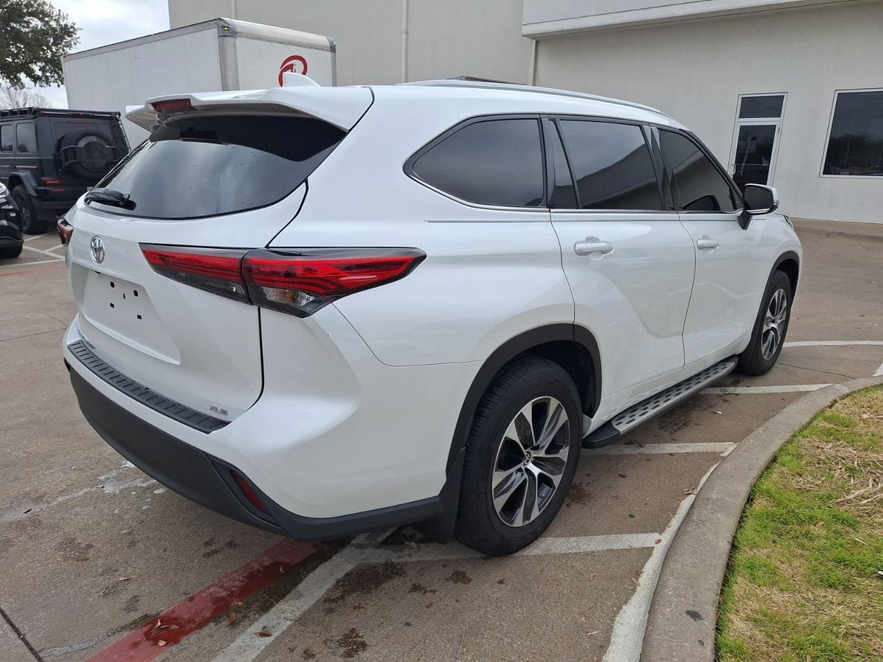 2022 Toyota Highlander XLE Hurst TX