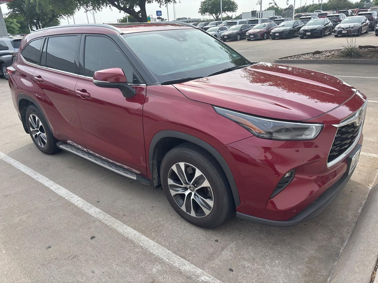 2022 Toyota Highlander XLE Hurst TX
