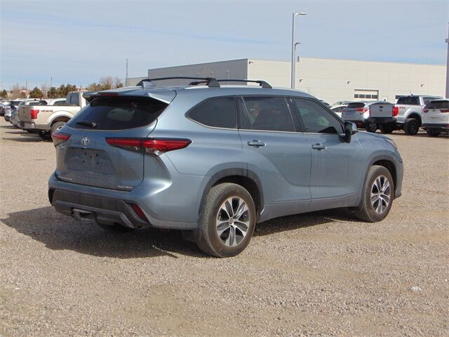 2022 Toyota Highlander XLE Santa Fe NM