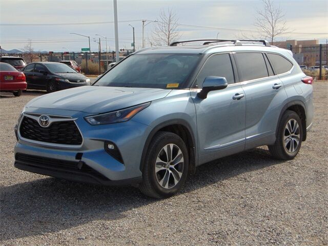 2022 Toyota Highlander XLE Santa Fe NM