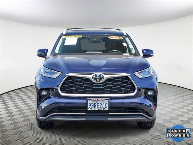 2022 Toyota Highlander XLE Huntington Beach CA