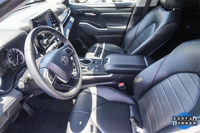 2022 Toyota Highlander XLE Huntington Beach CA